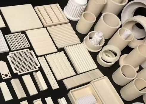 3000 MPa قوة الضغط Al2O3 السيراميك مع التوسع الحراري 7.2 X 10-6 / K