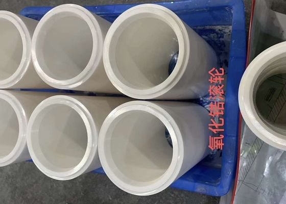 السيراميك الزركونيا عالية الأداء مع قوة 9.5 كيلو فولت / ملم للأنظمة الكهربائية