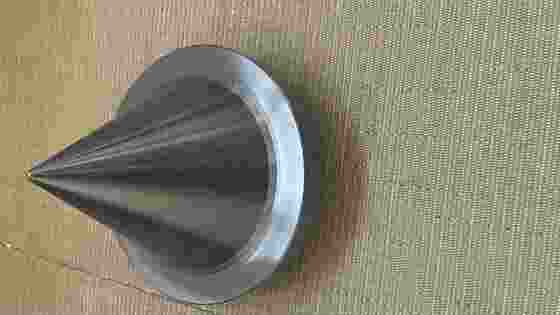 سيراميك نتريد السيليكون ذات خصائص الصدمة الحرارية العالية مقاومة التآكل العالية عدم الرطوبة مع المعادن غير الحديدية والمواد المثالية لصناعة المعادن واللحام